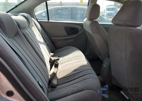 2005 Chevrolet Classic z USA, uszkodzony, nr VIN 1G1ND52FX5M232445